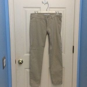 A&F women’s khaki pants